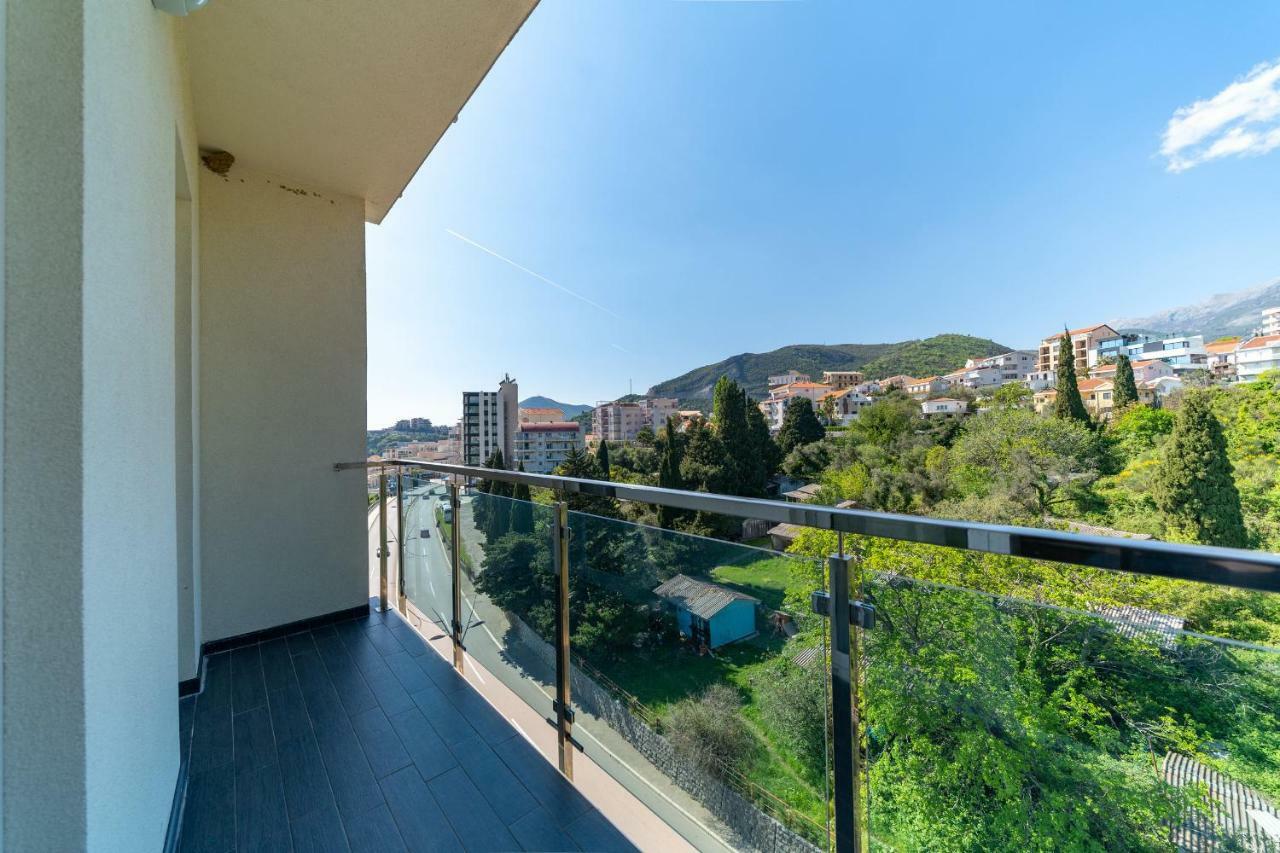 Apartments Crystall Budva Exteriér fotografie